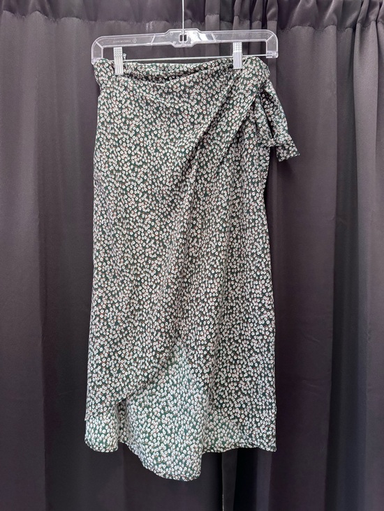 Princess Polly Dresses & Skirts - Princess Polly Green Floral Wrap Midi Skirt with Side Tie